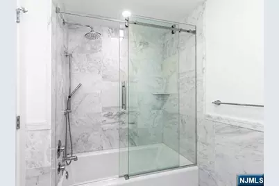 9 Ave At Port Imperial 326 #326, West New York, NJ 07093 - Photo 12