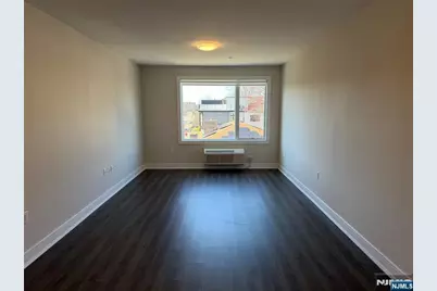 470 Main Street 413 #413, Fort Lee, NJ 07024 - Photo 4