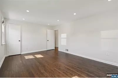 369 Maywood Avenue, Maywood, NJ 07607 - Photo 14