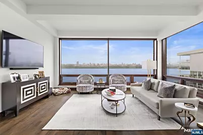 9 Somerset Lane 501 #501, Edgewater, NJ 07020 - Photo 2