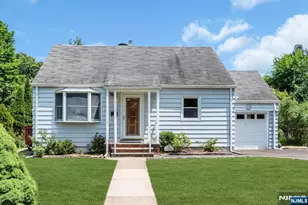 306 Highland St, Cresskill, NJ 07626 - Photo 1