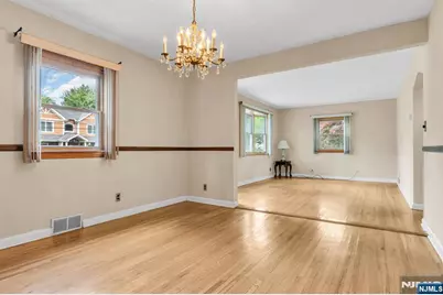 306 Highland Street, Cresskill, NJ 07626 - Photo 8
