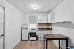 99 Bruen St, Newark, NJ 07105 - Photo 12