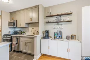 605 Grove Street 15 L, Clifton, NJ 07013 - Photo 4