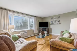 605 Grove Street 15 L, Clifton, NJ 07013 - Photo 2