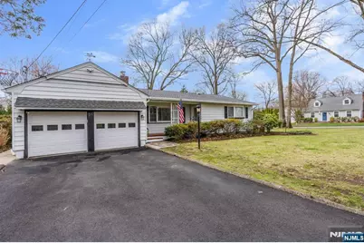 59 Colgate Avenue, Wyckoff Township, NJ 07481 - Photo 32