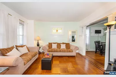 53 Elmwood Avenue, Bogota, NJ 07603 - Photo 8