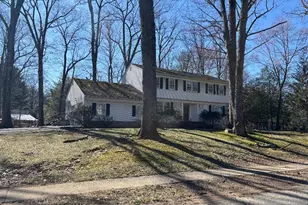 225 Navajo Dr, Wyckoff Township, NJ 07481 - Photo 1