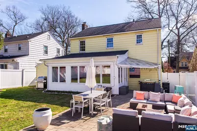 68 Newman Avenue, Verona, NJ 07044 - Photo 6