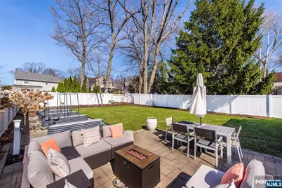 68 Newman Avenue, Verona, NJ 07044 - Photo 8