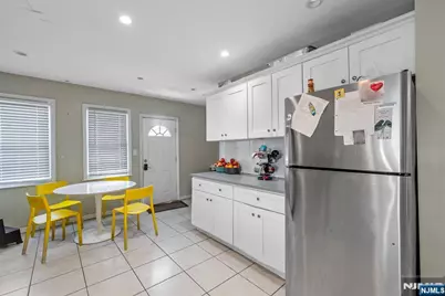 38-40 Nairn Place, Newark, NJ 07108 - Photo 6