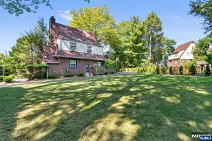 65 Merrison St, Teaneck Township, NJ 07666 - Photo 32