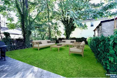 198 Glenwood Avenue, Bloomfield, NJ 07003 - Photo 6