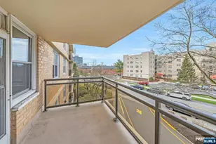 2200 Central Road 3U, Fort Lee, NJ 07024 - Photo 18