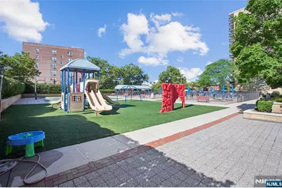 2200 Central Road 3U #3U, Fort Lee, NJ 07024 - Photo 36