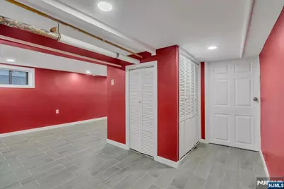 644 Valley Brook Avenue, Lyndhurst Township, NJ 07071 - Photo 30