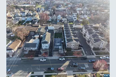 644 Valley Brook Avenue, Lyndhurst Township, NJ 07071 - Photo 32