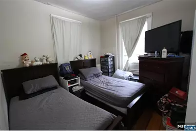 309 Monroe Street, Carlstadt, NJ 07072 - Photo 14