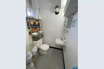 22 Washington Street A #A, Tenafly, NJ 07670 - Photo 8