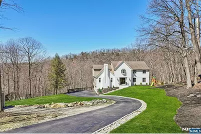 172 Miller Road, Kinnelon, NJ 07405 - Photo 1