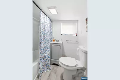 7-13 Henderson Boulevard, Fair Lawn, NJ 07410 - Photo 22