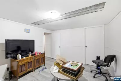 7-13 Henderson Boulevard, Fair Lawn, NJ 07410 - Photo 18