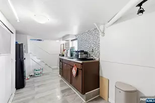 7-13 Henderson Blvd, Fair Lawn, NJ 07410 - Photo 16