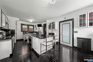 461 Greenmount Ave, Cliffside Park, NJ 07010 - Photo 8