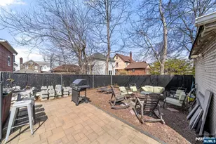461 Greenmount Ave, Cliffside Park, NJ 07010 - Photo 24