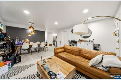 1420 Westgate Drive 8109 #8109, Fort Lee, NJ 07024 - Photo 6