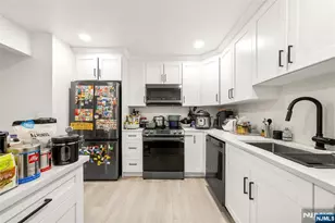 1420 Westgate Dr 8109, Fort Lee, NJ 07024 - Photo 8