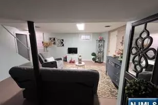 36-14 Northern Dr, Fair Lawn, NJ 07410 - Photo 24