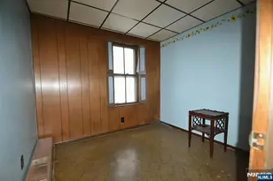 10 Lake Ave, Clifton, NJ 07011 - Photo 12