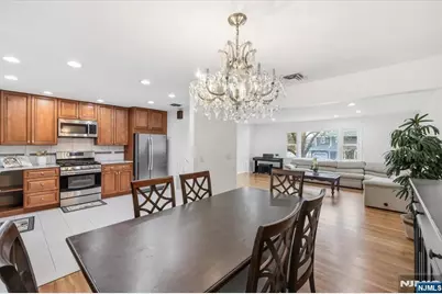 41-03 Ackerman Drive, Fair Lawn, NJ 07410 - Photo 8