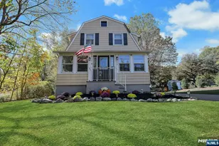 172 Yawpo Ave, Oakland, NJ 07436 - Photo 4