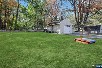 172 Yawpo Avenue, Oakland, NJ 07436 - Photo 40