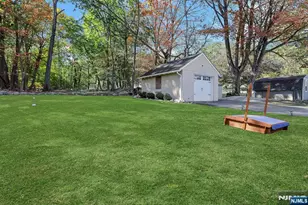 172 Yawpo Ave, Oakland, NJ 07436 - Photo 40