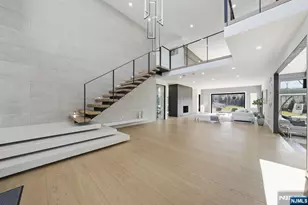 55 Oxford Dr, Tenafly, NJ 07670 - Photo 2