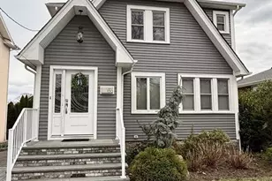 1130 Abbott Blvd, Fort Lee, NJ 07024 - Photo 1