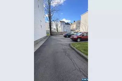 81-85 Columbia Avenue 2 #2, Newark, NJ 07106 - Photo 2