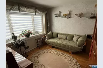 21A Millar Court, Paramus, NJ 07652 - Photo 8