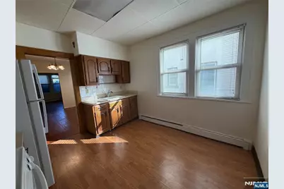 34 Feronia Way, Rutherford, NJ 07070 - Photo 12