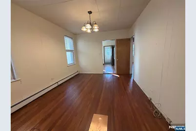 34 Feronia Way, Rutherford, NJ 07070 - Photo 8