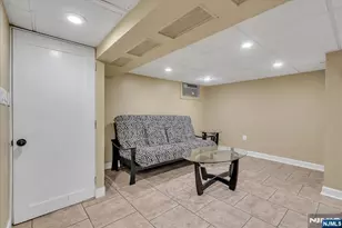 10 Irving Pl, Garfield, NJ 07026 - Photo 16