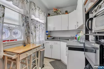 10 Irving Place, Garfield, NJ 07026 - Photo 26