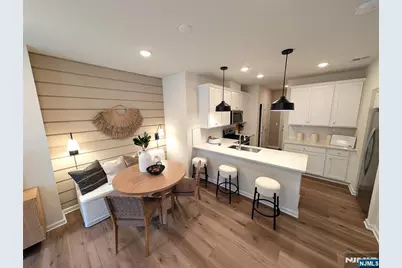 400 Willow 409 #409, Kearny, NJ 07032 - Photo 4