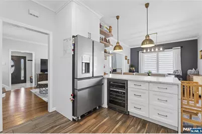 77 Scrivens Street, Totowa, NJ 07512 - Photo 4