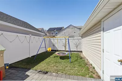 77 Scrivens Street, Totowa, NJ 07512 - Photo 16