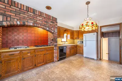 34 Bobbink Terrace, East Rutherford, NJ 07073 - Photo 10