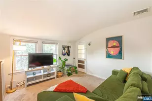 530 Up Mountain Ave, Montclair, NJ 07043 - Photo 30